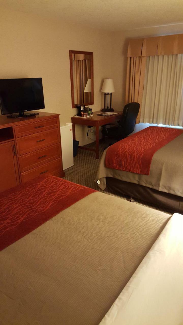 Comfort Inn & Suites Victoria Eksteriør billede